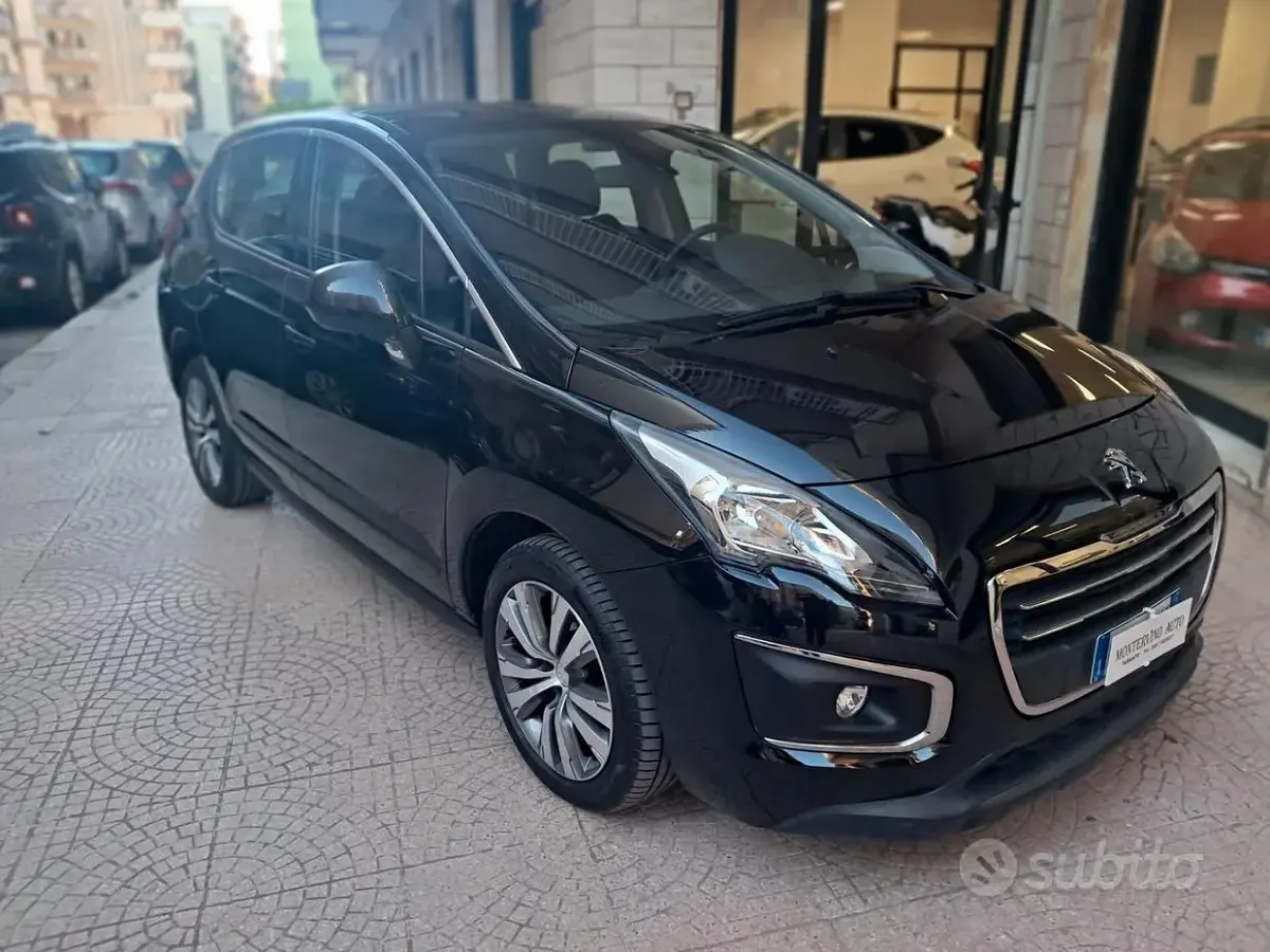 Usata Peugeot 3008 115 CV (84 kW) 2015 Nero Station wagon
