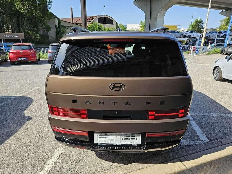 Nuova Hyundai Santa Fe 215 CV (158 kW) 2026 Earthy brass SUV
