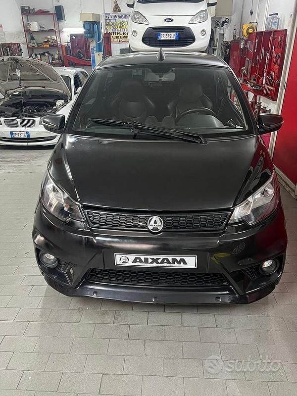Nero Usata 2019 Aixam Microcar Due volumi | 7800 € - Immagine 1/4