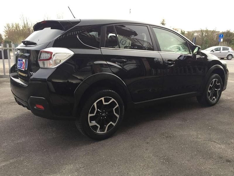 Usata Subaru XV Style 114 CV (83 kW) 2016 Nero SUV