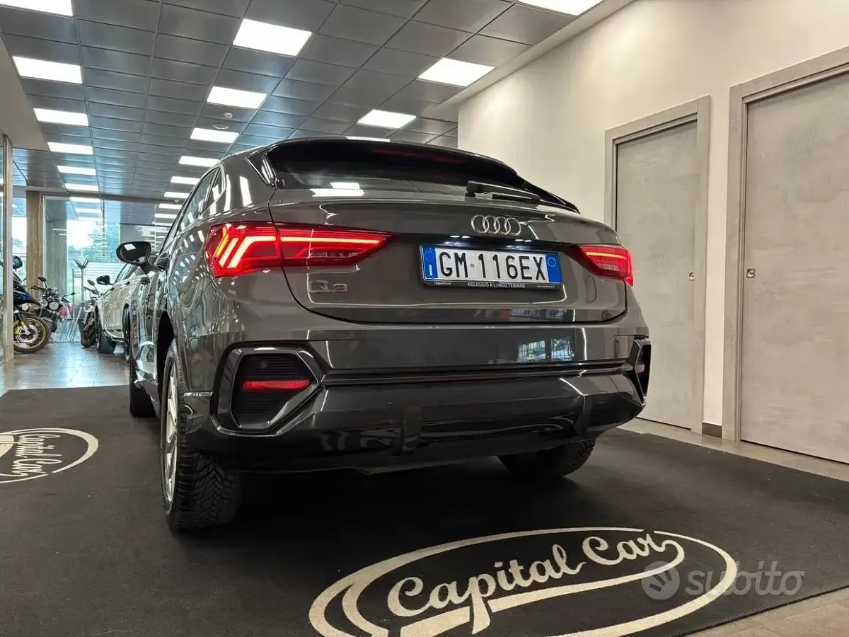 Usata Audi Q3 Business Plus 150 CV (110 kW) 2022 Grigio SUV