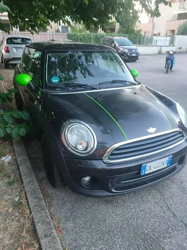 Usata Mini ONE 75 CV (55 kW) 2013 Nero Utilitaria