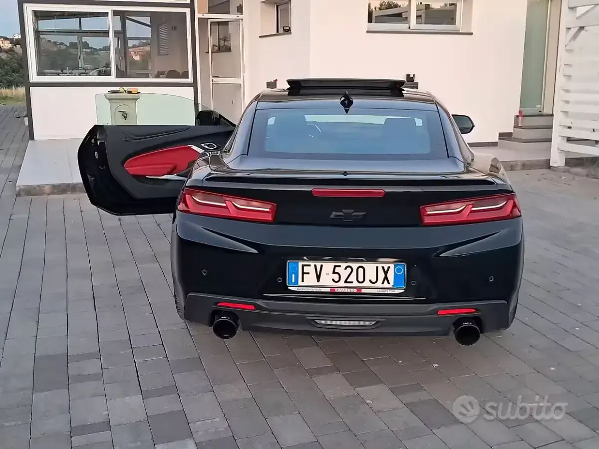 Usata Chevrolet Camaro 275 CV (202 kW) 2019 Nero Coupé