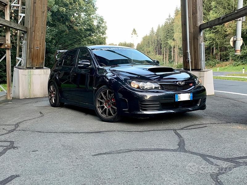 Usata Subaru Impreza 404 CV (297 kW) 2008 Grigio Berlina