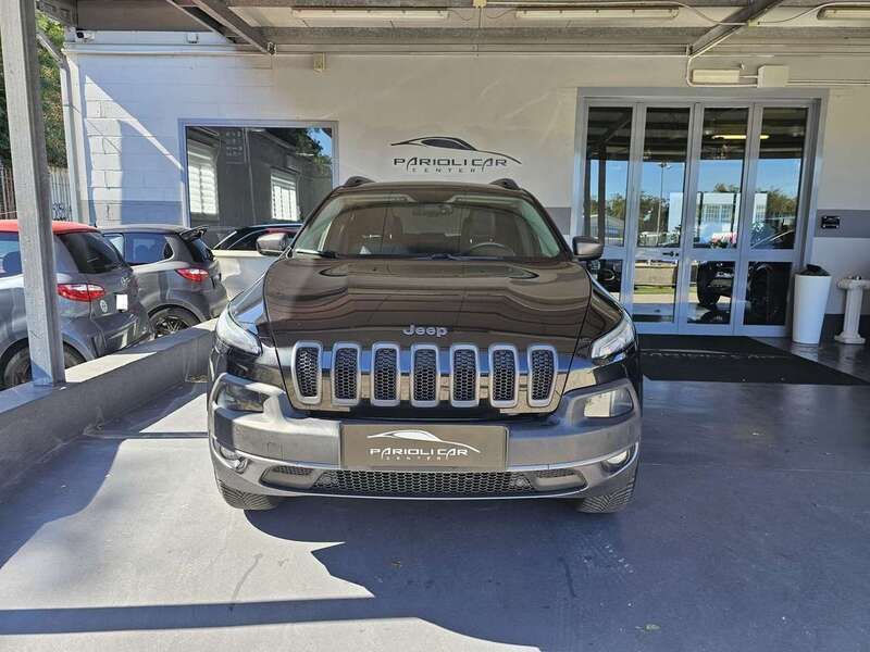 Usata Jeep Cherokee Trailhawk 272 CV (200 kW) 2014 Nero SUV