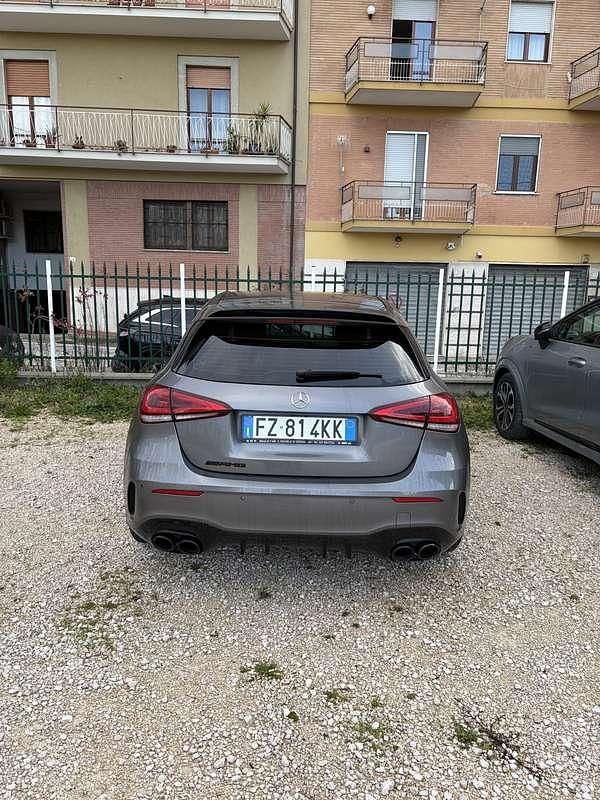 Usata Mercedes A180 Premium 116 CV (85 kW) 2019 Grigio Berlina