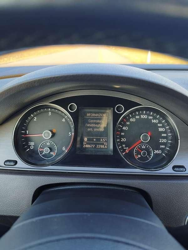 Usata VW Passat Comfortline 105 CV (77 kW) 2013 Berlina