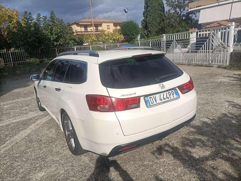 Usata Honda Accord Executive 150 CV (110 kW) 2009 Station wagon