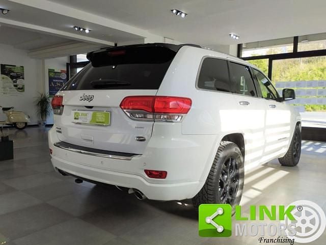 Usata Jeep Grand Cherokee Overland 250 CV (183 kW) 2015 Bianco SUV