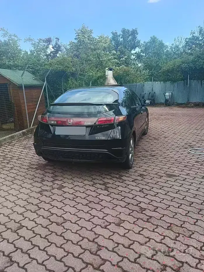 Usata Honda Civic 140 CV (102 kW) 2006 Nero Berlina