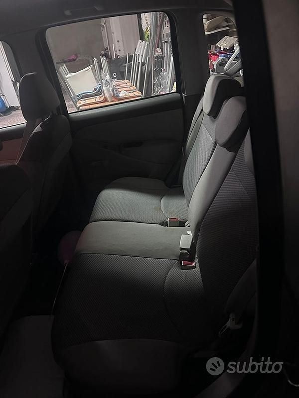 Usata Fiat Idea 2005 Grigio Monovolume