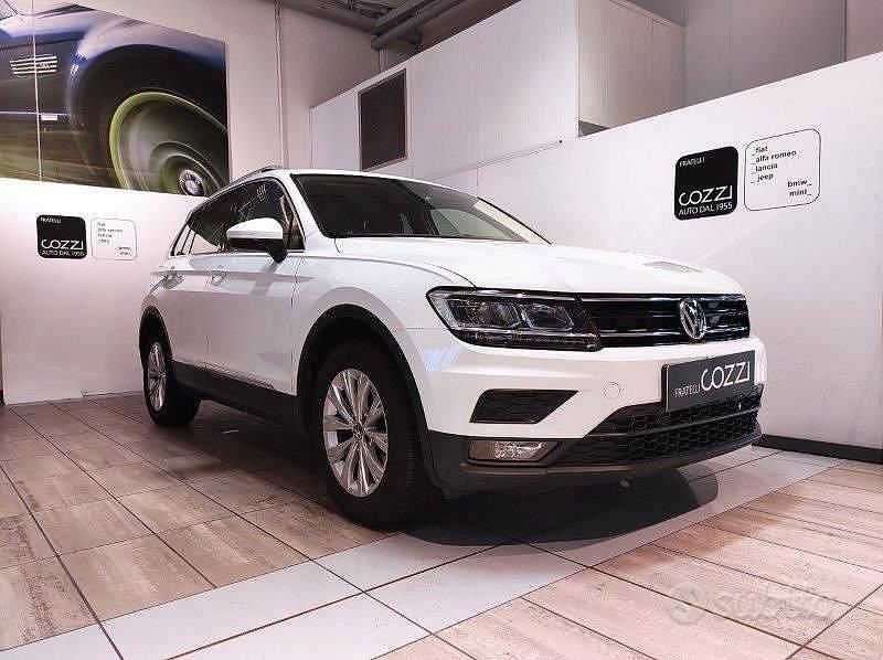 Bianco Usata 2020 VW Tiguan Business SUV | 21.900 € (Super prezzo) - Immagine 1/4