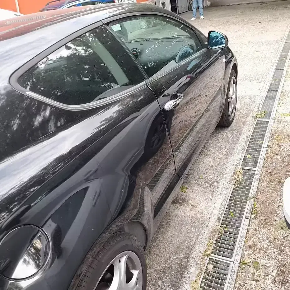 Second-hand Alfa Romeo MiTo Distinctive 120 CP (88 kW) 2015 Negru Hatchback