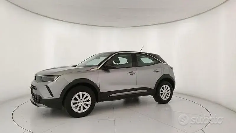 Usata Opel Mokka Edition 131 CV (96 kW) 2023 Grigio SUV