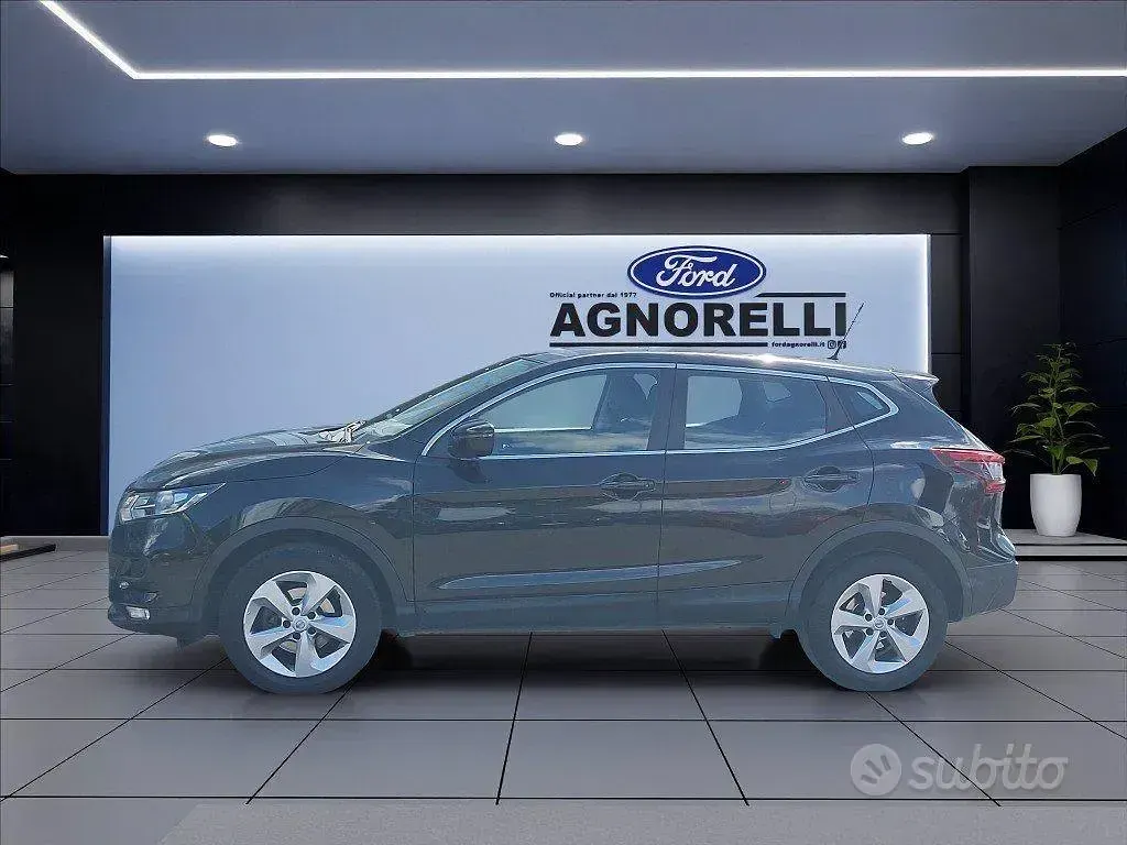 Usata Nissan Qashqai Acenta 116 CV (85 kW) 2019 Nero SUV