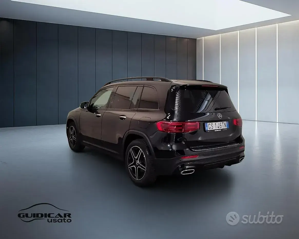 Usata Mercedes GLB200 AMG Line Premium 150 CV (110 kW) 2024 Nero SUV