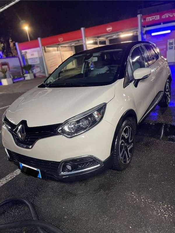 Usata Renault Captur Iconic 90 CV (66 kW) 2017 SUV