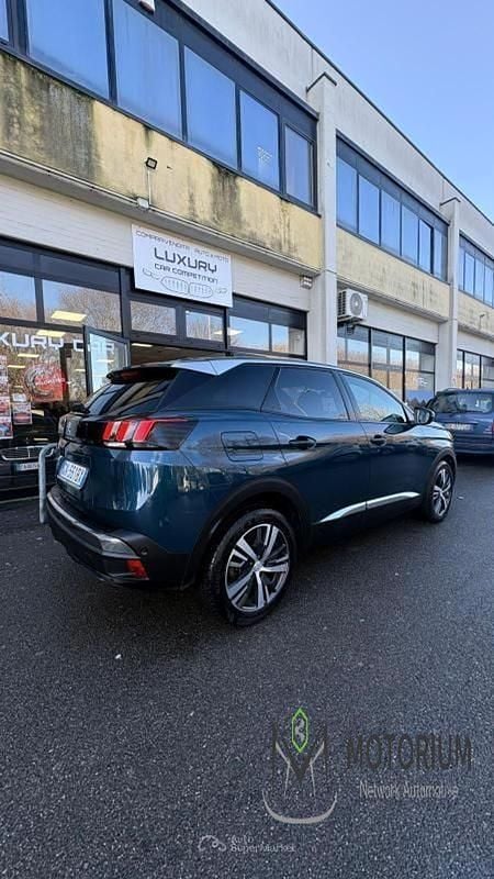 Usata Peugeot 3008 Allure 131 CV (96 kW) 2023 Blu SUV
