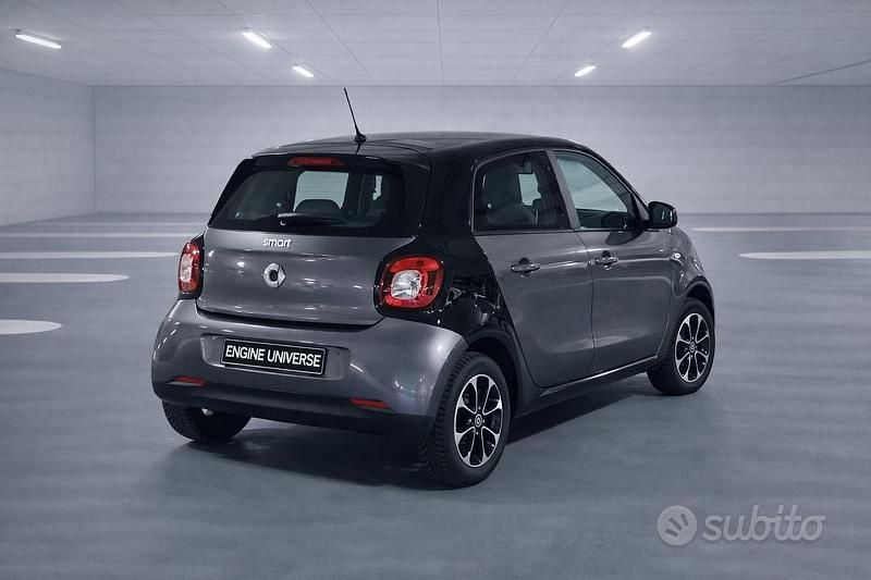 Begagnad Smart ForFour Prime 71 HK (52 kW) 2016 Grå Halvkombi