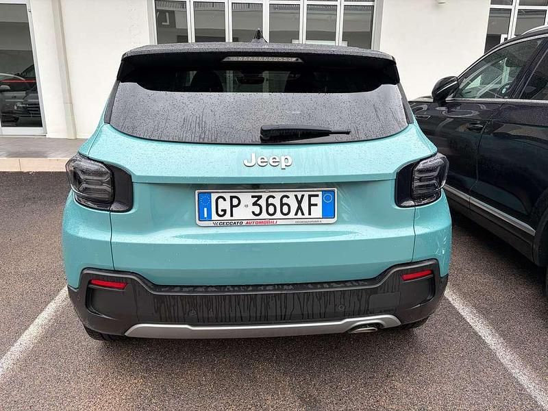 Usata Jeep Avenger Summit 101 CV (74 kW) 2024 Blu/azzurro SUV