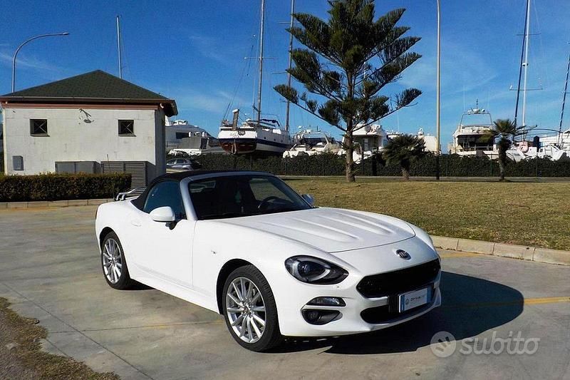 Usata Fiat 124 Spider Lusso 2016 Bianco Cabrio