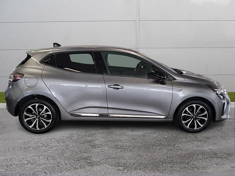 Usata Renault Clio V Techno 91 CV (66 kW) 2025 Grigio Berlina