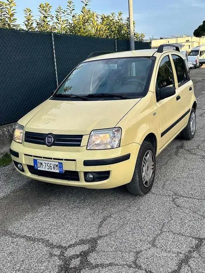 Usata Fiat Panda Dynamic 60 CV (44 kW) 2008 Giallo Utilitaria