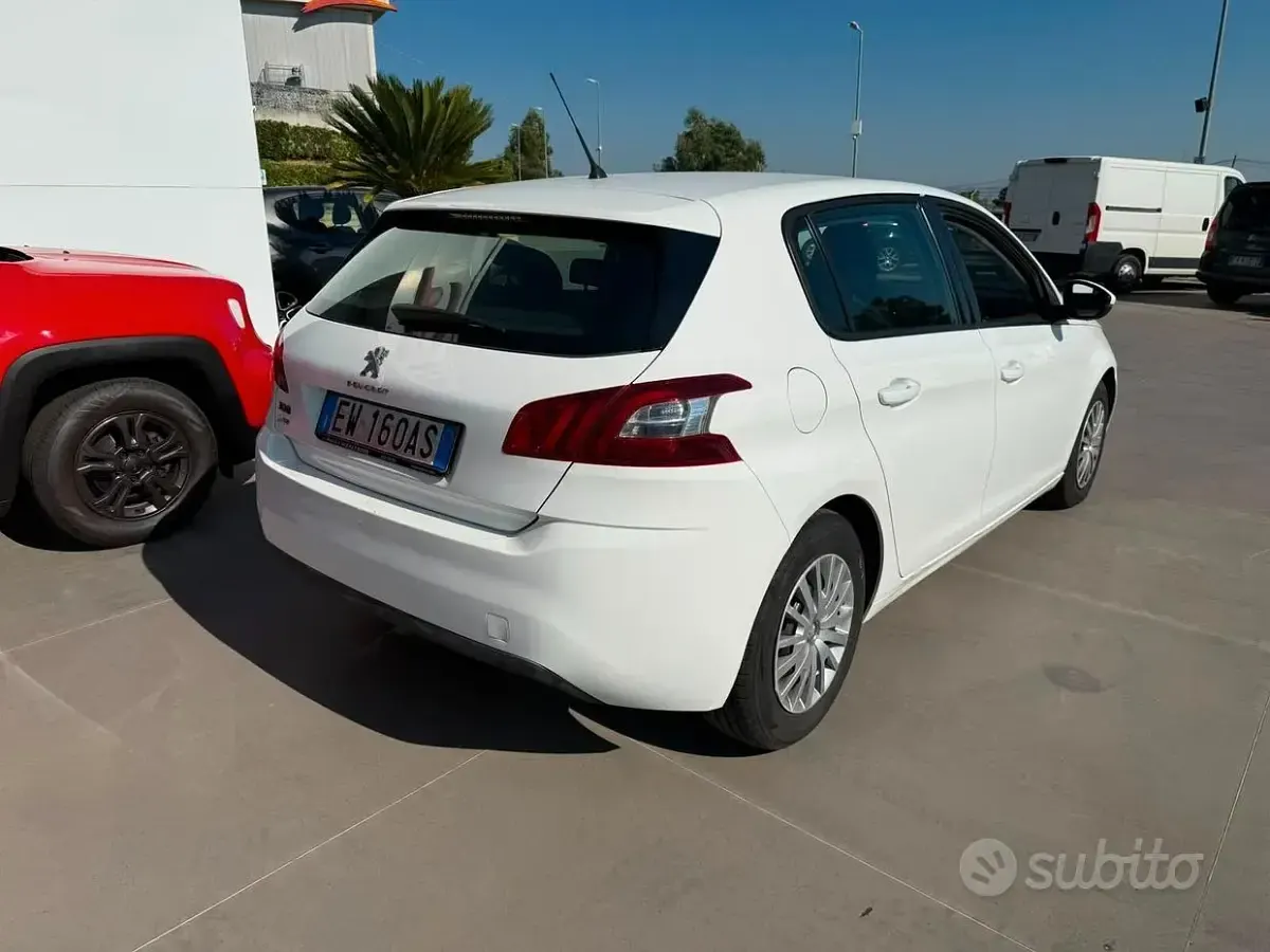 Usata Peugeot 308 Allure 116 CV (85 kW) 2014 Bianco Berlina