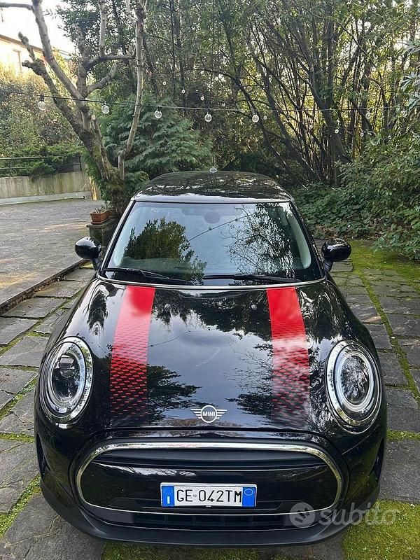 Usata Mini ONE 75 CV (55 kW) 2021 Nero Utilitaria