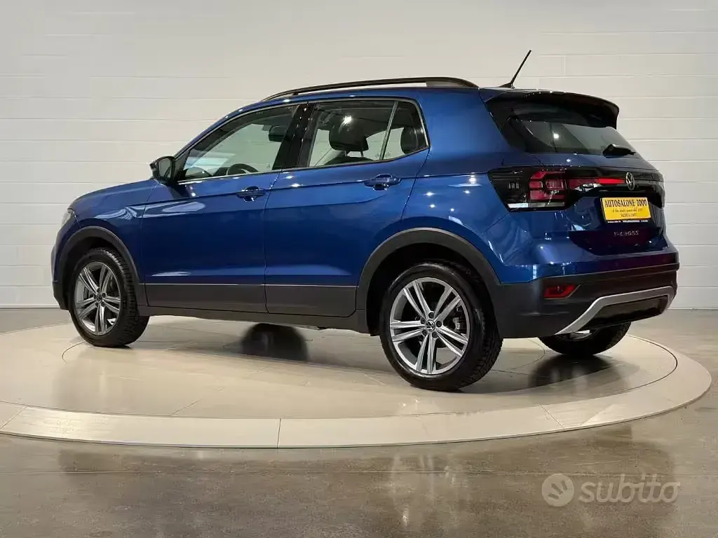Usata VW T-Cross Style 110 CV (80 kW) 2022 Blu SUV