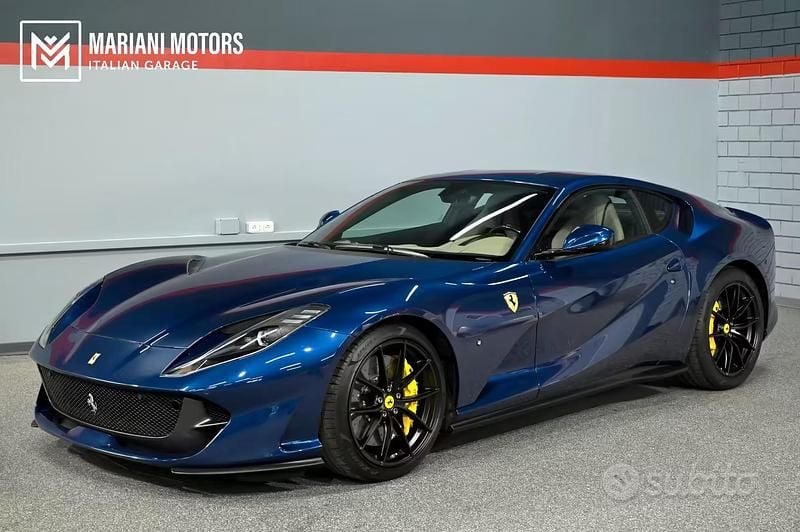 Usata Ferrari 812 800 CV (588 kW) 2018 Coupé