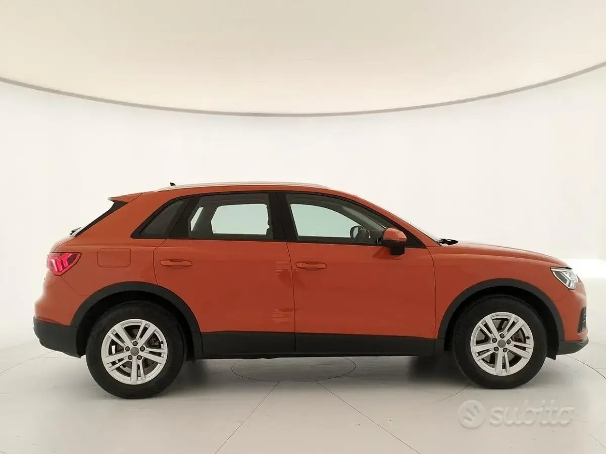 Usata Audi Q3 Business 190 CV (139 kW) 2020 Arancione SUV