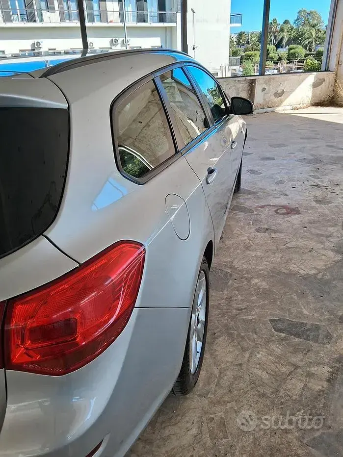 Usata Opel Astra 60 CV (44 kW) 2011 Station wagon