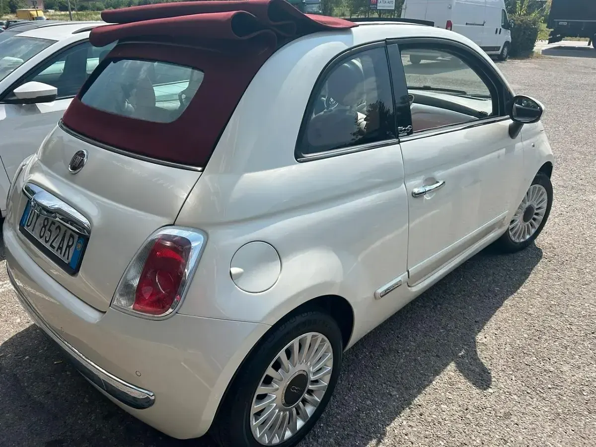 Usata Fiat 500C Lounge 75 CV (55 kW) 2009 Bianco Cabrio