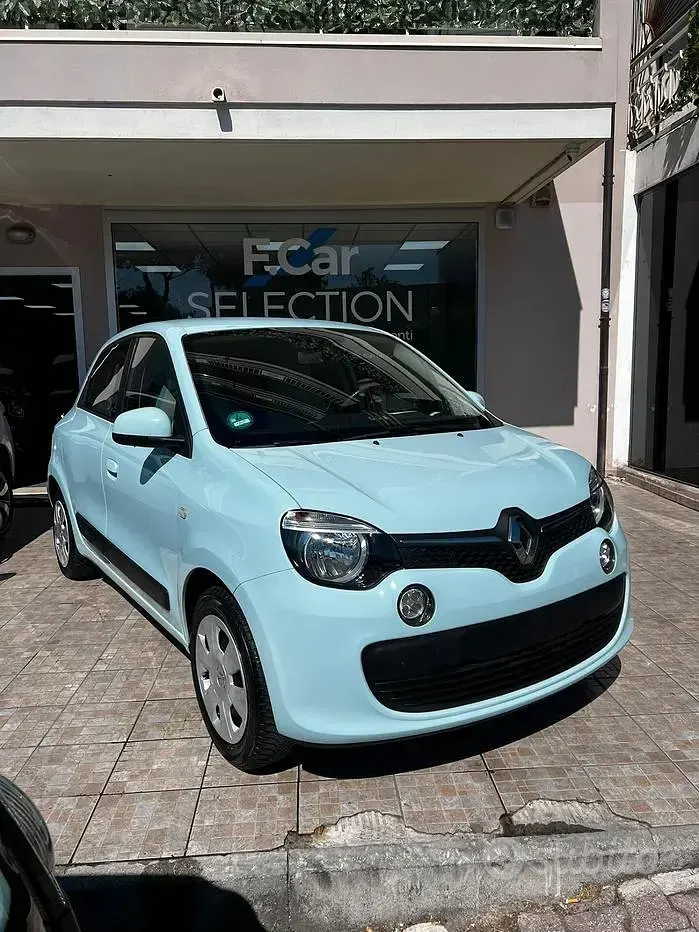 Usata Renault Twingo SE 69 CV (50 kW) 2015 Blu Utilitaria