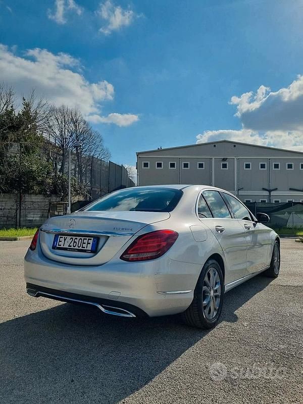Usata Mercedes C220 Premium 170 CV (125 kW) 2015 Grigio Berlina