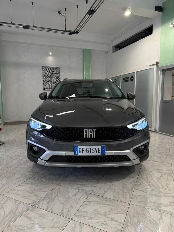 Usata Fiat Tipo 131 CV (96 kW) 2021 Gray Berlina