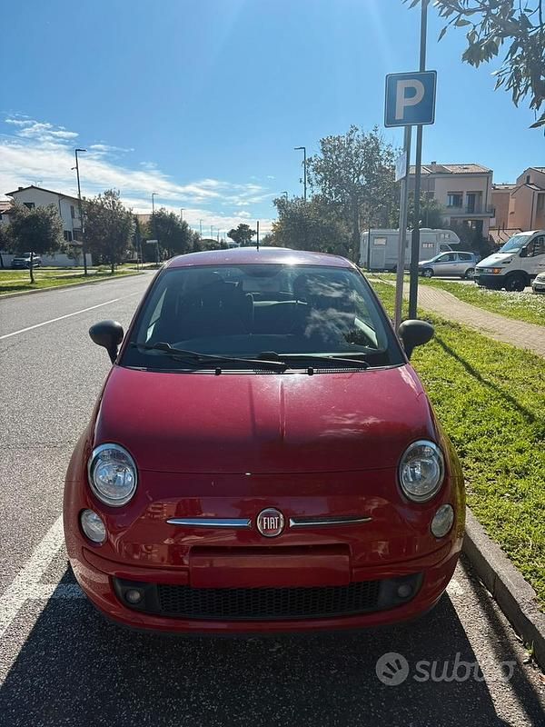 Usata Fiat 500 69 CV (50 kW) 2015 Rosso Utilitaria