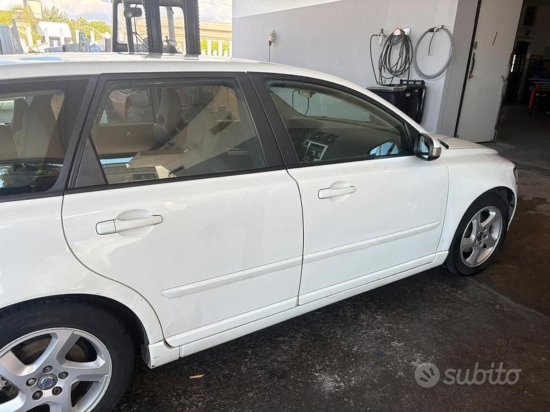 Usata Volvo V50 114 CV (83 kW) 2013 Station wagon