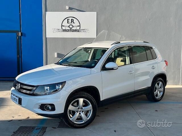 Usata VW Tiguan S 140 CV (102 kW) 2012 Bianco SUV