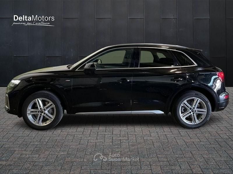 Usata Audi Q5 S-Line 204 CV (150 kW) 2024 Grigio metallizzato SUV