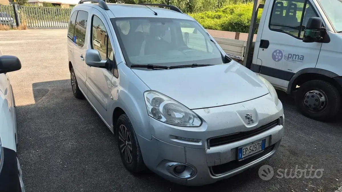 Usata Peugeot Partner 100 CV (73 kW) 2013 Monovolume