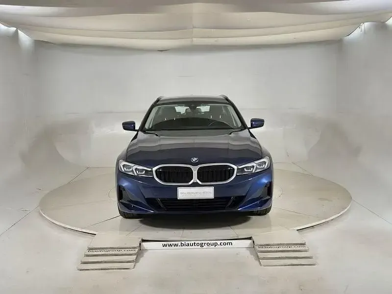 Usata BMW 320 203 CV (149 kW) 2023 Blu Station wagon