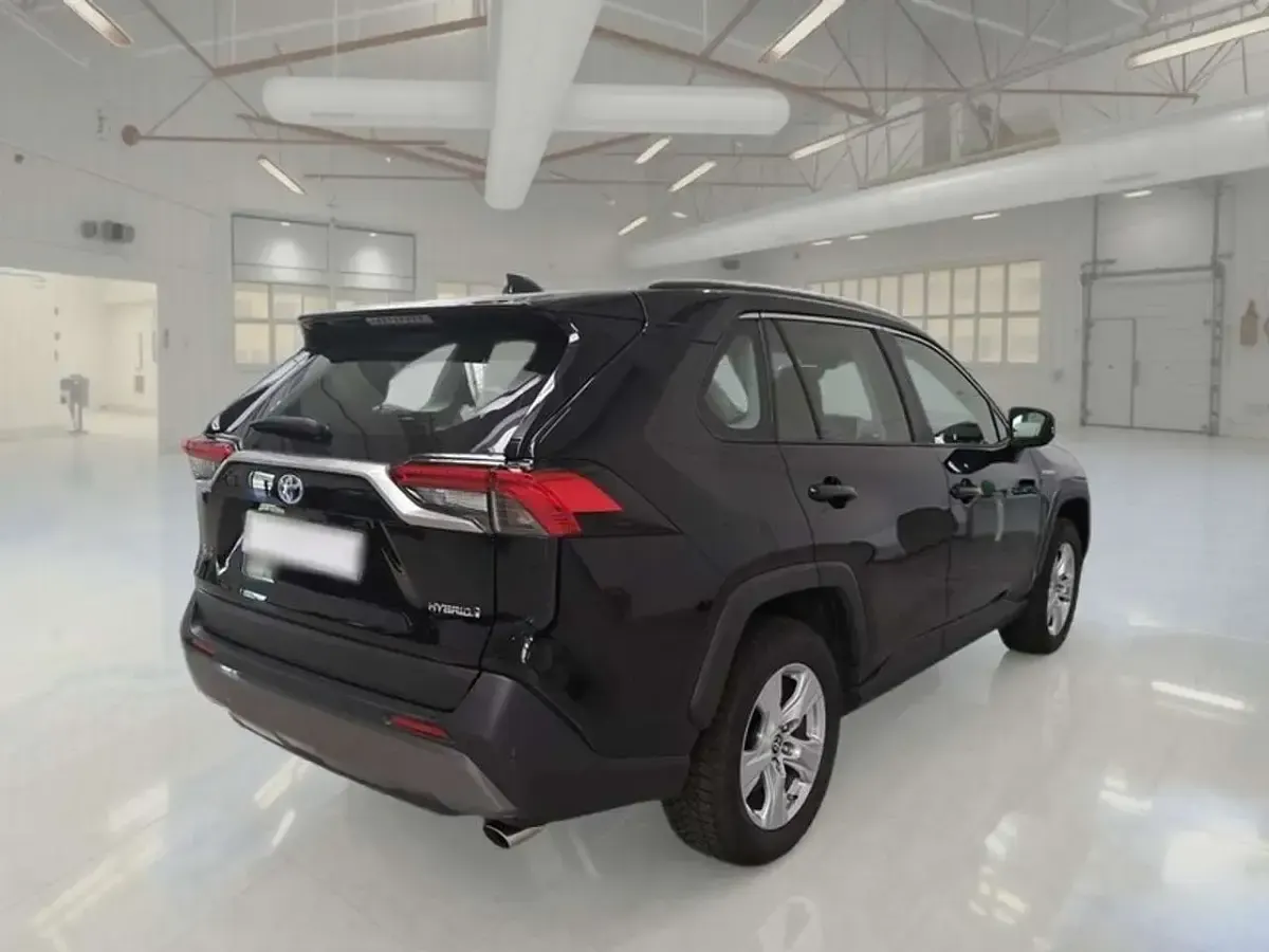 Usata Toyota RAV4 Hybrid Business Edition 178 CV (130 kW) 2021 Nero SUV