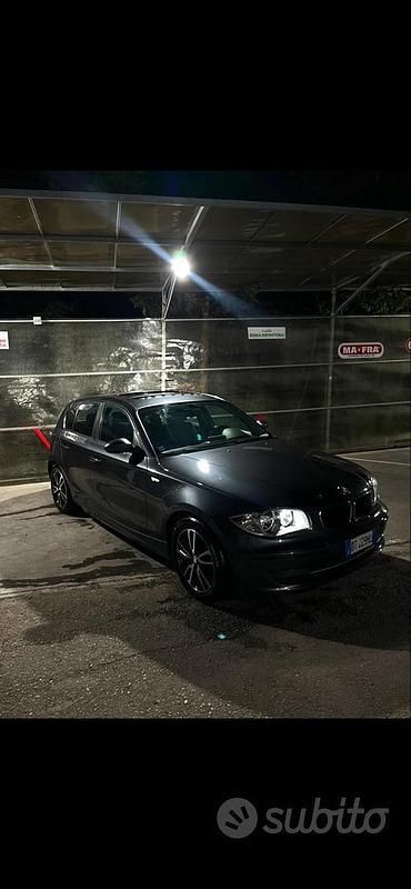 Usata BMW 120 163 CV (119 kW) 2009 Grigio Utilitaria