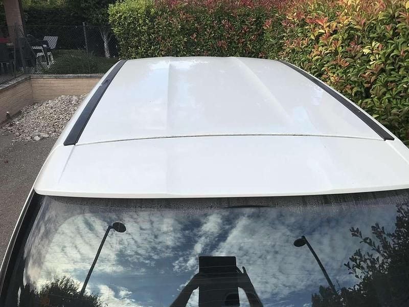 Usata Mercedes B200 156 CV (114 kW) 2016 Bianco Monovolume