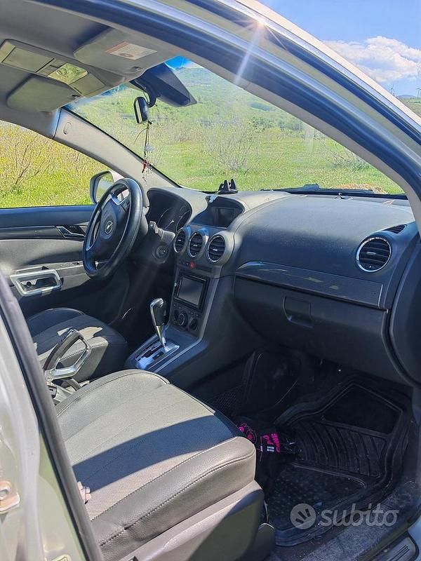 Usata Opel Antara 150 CV (110 kW) 2007 Grigio SUV