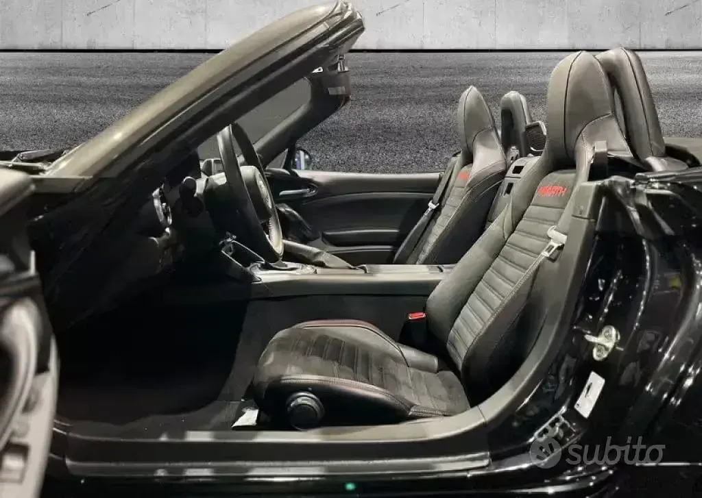 Usata Abarth 124 Spider 170 CV (125 kW) 2019 Nero Cabrio