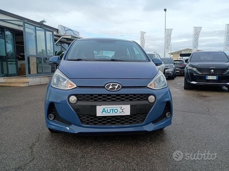 Usata Hyundai i10 Comfort 67 CV (49 kW) 2017 Blu Utilitaria