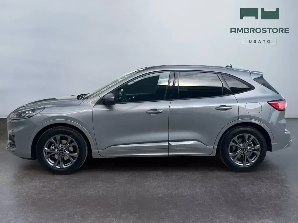 Usata Ford Kuga 120 CV (88 kW) 2021 Solar silver SUV